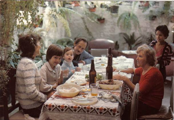 129-16 foto em família 13-jul-1983